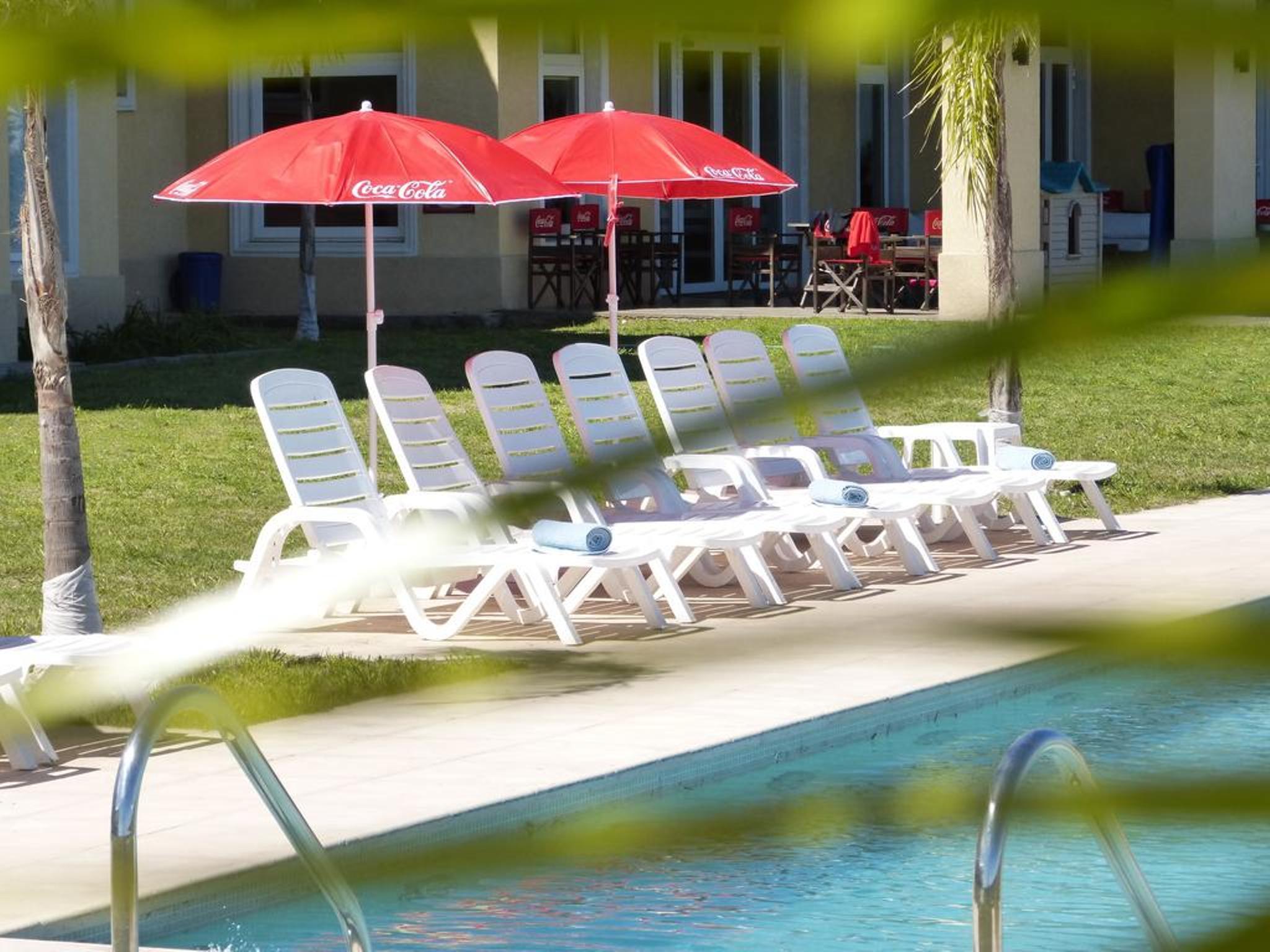 Hotel Howard Johnson Trenque Lauquen Ngoại thất bức ảnh